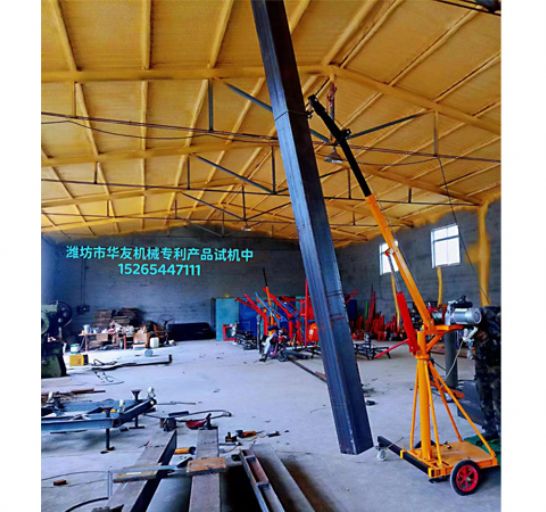點擊查看詳細信息<br>標題：移動式小吊機(室內(nèi)外通用) 閱讀次數(shù)：2218