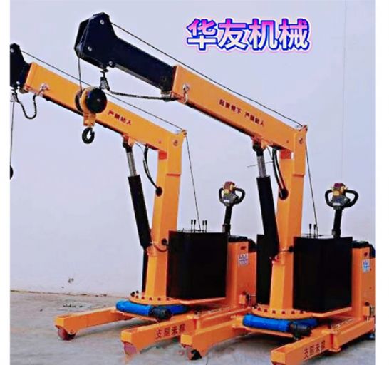 點擊查看詳細信息<br>標題：移動式小吊機(室內(nèi)外通用) 閱讀次數(shù)：2490